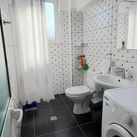 Lejlighed Comfy Apartment- Sunny Balcony *