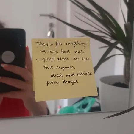 Comfy Apartment- Sunny Balcony Tirana